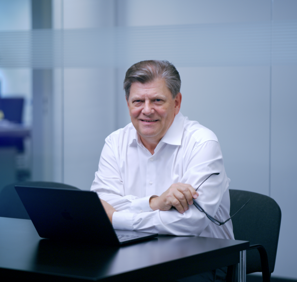 Roland Wach